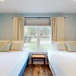Wards Family Cottages - Master