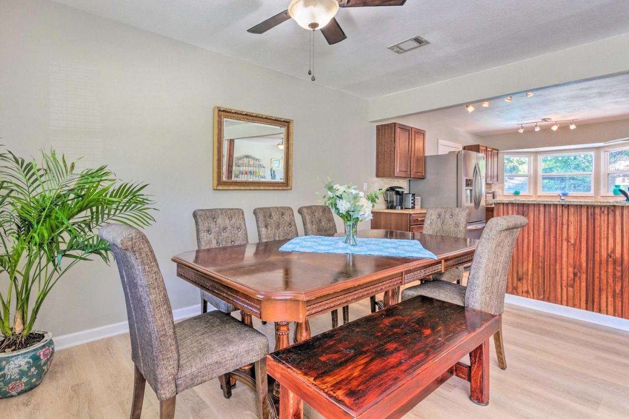 Holiday home Family With Private Pool And Fenced Yard!
