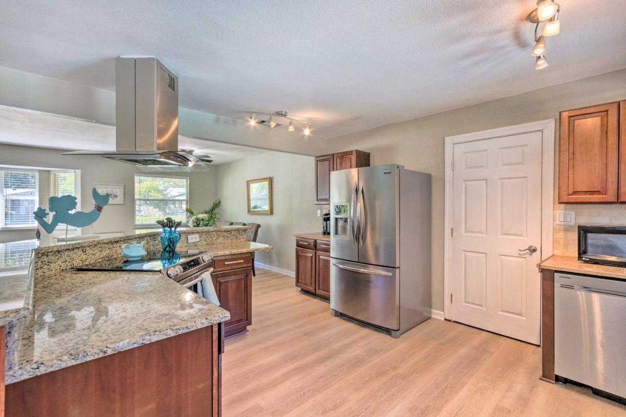 Family With Private Pool And Fenced Yard! Fort Walton Beach