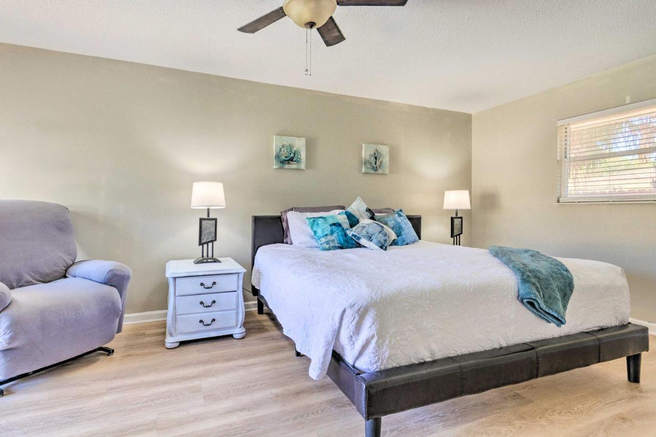 Holiday home Family With Private Pool And Fenced Yard!