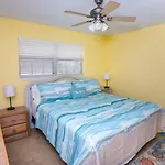 375 Bluefish Unit 303
