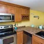 375 Bluefish Unit 303