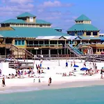 Hermitage By The Bay 305