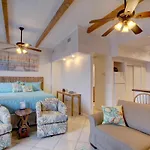 El Matador 627 - Close To All The Amenities Of El Matador!