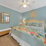 Incredible Courtyard Pools And Gulf Views Waterscape C506 Sleeps 10