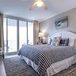 Cozy Courtyard Condo Stunning Gulf And Courtyard Views Sleeps 10