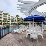 To Infinity And Beyond Charming 2 Bedroom With Courtyard Views Waterscape B514