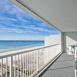 Secret Agents Welcome Gulf Views At The Islander 7007