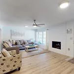 Sugar Reef Cottage #4