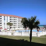 El Matador 427 - Gulf Front With Views Of The Gulf And Pool - Includes Seasonal Beach Service!
