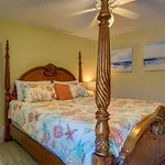 Breezy Fort Walton Townhome About 5 Mi To Beach!