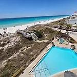Bella Riva 309 4 Bedroom Beachfront Beach Set Up Included