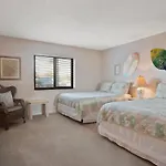 104 Surf Dweller By Alicia Hollis Realtor Rentals - Open March 23Rd For 4 Nights