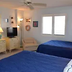 310 Surf Dweller By Alicia Hollis Realtor Rentals - Open March 16Th Week