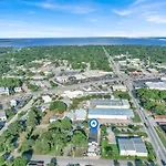 The Sand Dollar Close To Downtown Fwb And Beach