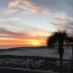 El Matador 239 By Alicia Hollis Rentals New Listing Open
