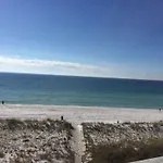 Aqua Villa 404