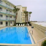 Aqua Villa 104