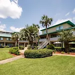 Seaspray Condos 103A