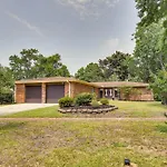 Pet-Friendly Fort Walton Beach Home With Pool