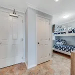 Destin West Gulfside 504 - Amazing Beach View - Free Beach Service - Must See!