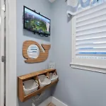 Destin West Gulfside 510 - Amazing Beach Views - Beach Service