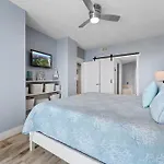 Destin West Gulfside 510 - Amazing Beach Views - Beach Service