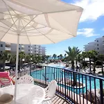 Waterscape C605 - Top Floor Beach Views - Free Beach Service - Interior Facing!