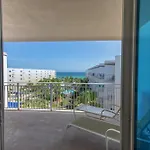 Waterscape C605 - Top Floor Beach Views - Free Beach Service - Interior Facing!
