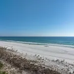 Ip#614-2Bed/2 Bath Beachfront -Remodeled Retreat!