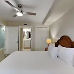 Pelican Isle 511