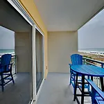 Pelican Isle #302