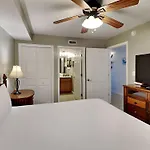 Pelican Isle #302