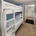 Pelican Isle 307