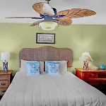 Family Tides-The Ultimate Family Beachfront Condo!