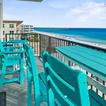 So 706 - Top Floor Updated 3Bdr Beachfront Condo!
