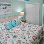 Smp 507 - 3 Bd Bchfront Condo - 2 Master Suites!