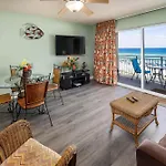 Pelican Isle 402