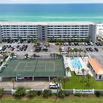 Surf Dweller 206 - Crescent Cove
