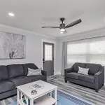 Memorial House - Ping Pong, Grill, Arcade, Beach!