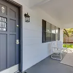 Sunny Fort Walton Beach Vacation Rental With Yard!