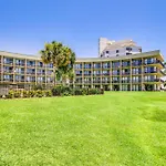 Pirates Bay B109