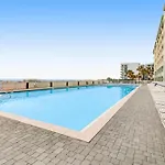 Waters Edge 105
