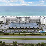 Island Princess 208