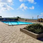 Emerald Isle 210