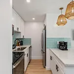 Beachfront Stay With Pool Access Bluefish 1