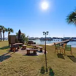 Pirates Bay III