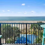 So 401 - Lovely Remodeled 3 Bd Beachfront Condo!