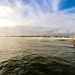 Pelican Isle 204 Gulf Clap