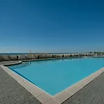 Beach Front, Family Tides 103, Free Activities Included!